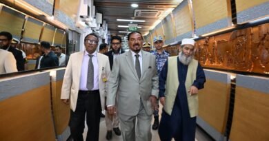 স্পিকার হাফিজ উদ্দিন আহমদ খামেনির জানাজায় অংশ নিতে ইরান সফরে